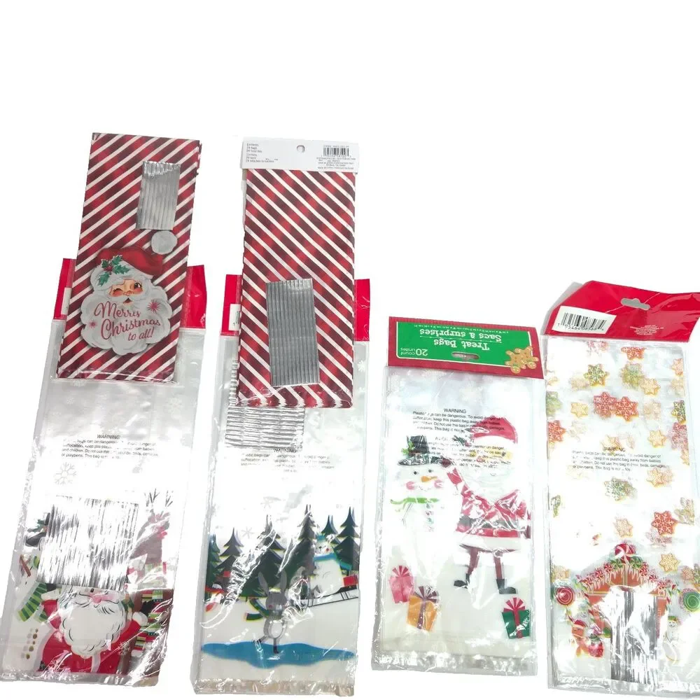 Lot of 92 Christmas Treat Bags Santa Snowman Holiday Goodie Favor Bags